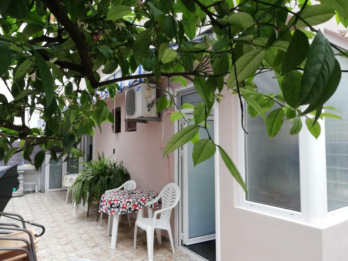 Apartments Familia Budua Esterno foto